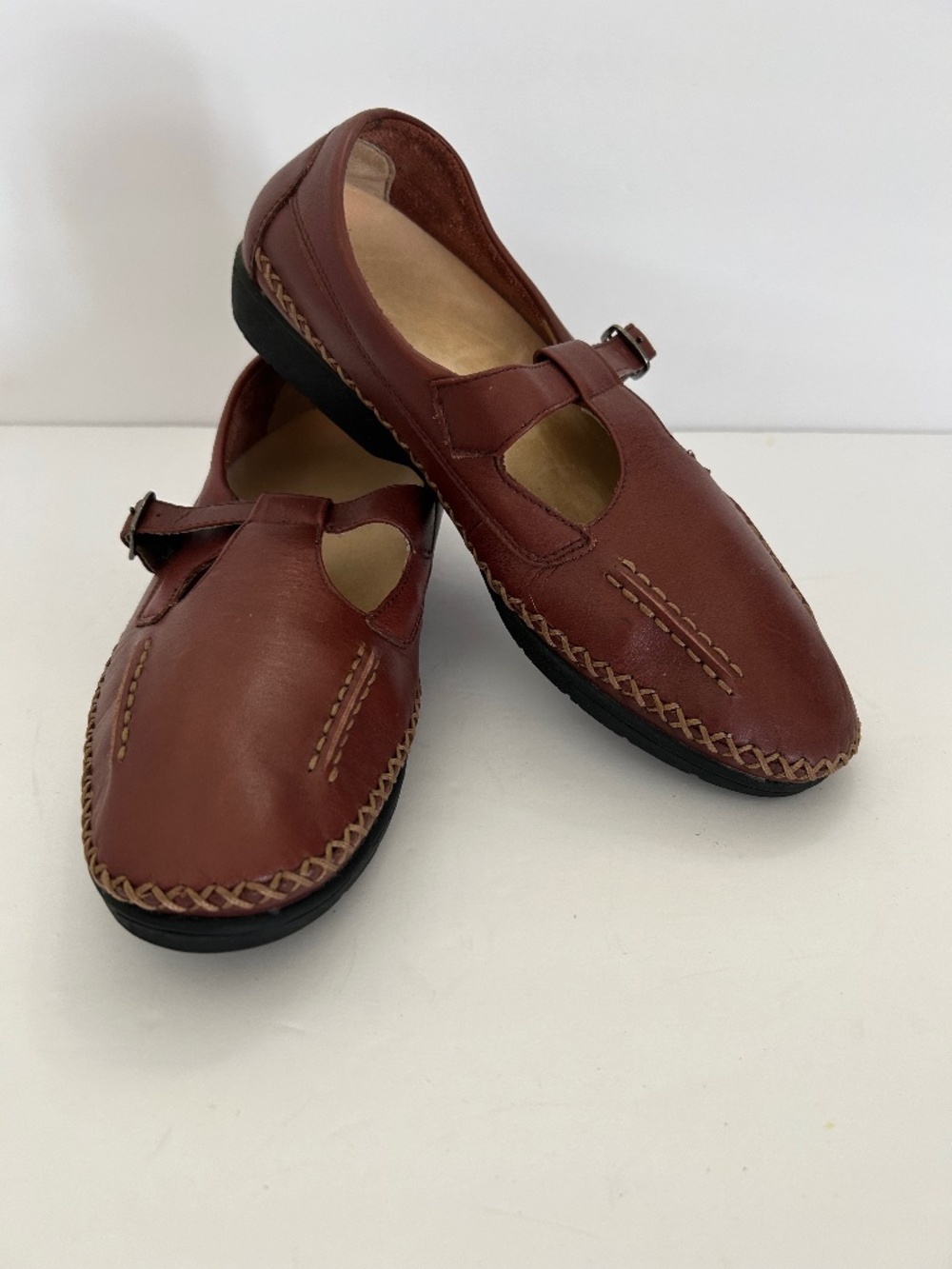 Propet Cafe Walker Mary Jane T-Strap Walking Shoes 9.5M Red-Brown Leather 9.5M
